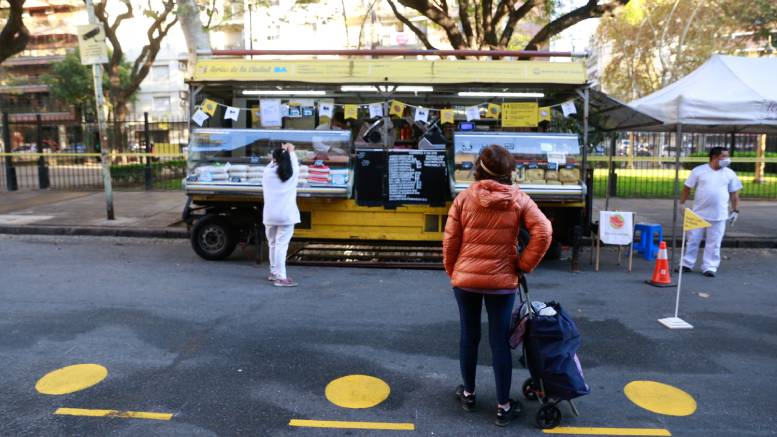 Las ferias de la Ciudad ofrecen 61 productos con importantes descuentos