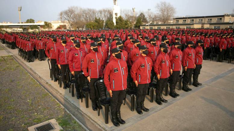 En este momento estás viendo El Jefe de Gobierno Porteño participó en el egreso de cadetes de la Policía de la Ciudad