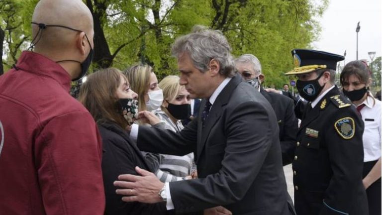 Lee más sobre el artículo En la Ciudad se realizó una ceremonia para los caídos en cumplimiento del deber