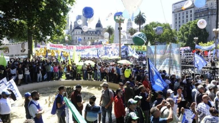 Lee más sobre el artículo Convocan a una marcha a Plaza de Mayo por el Día del Militante