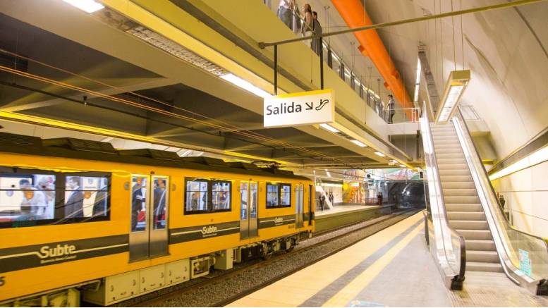 En este momento estás viendo En la Ciudad desde Diciembre entra en vigencia el contrato de concesión de subte con Emova Movilidad S.A. por 12