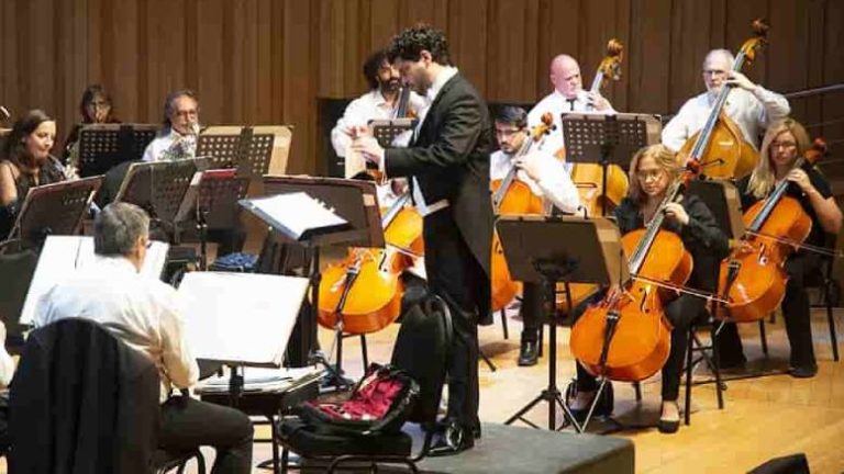Lee más sobre el artículo Clásica y porteña: Concierto de la Banda Sinfónica de la Ciudad