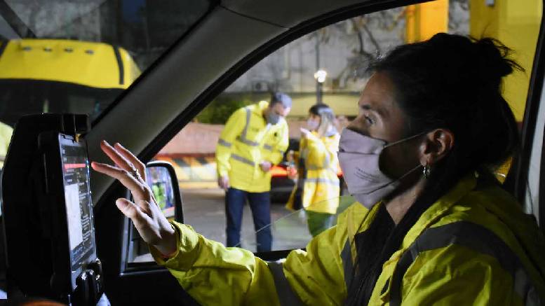 En este momento estás viendo Integran la ayuda a personas en situación de calle al el WhatsApp de la Ciudad