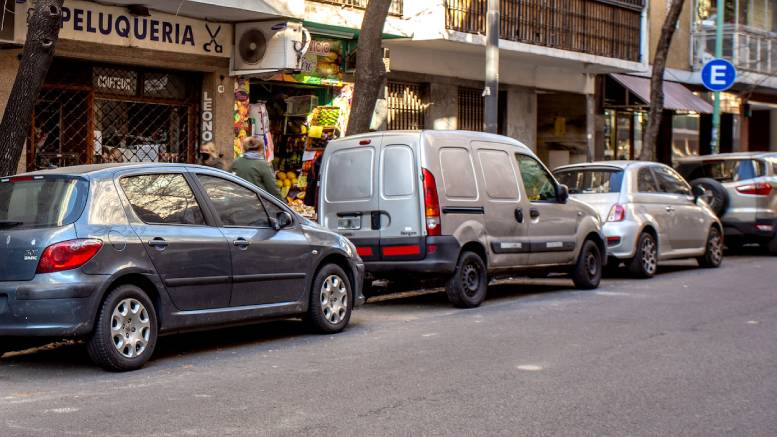 La Legislatura Porteña aprobó un proyecto para clarificar reglas sobre estacionamiento en la Ciudad