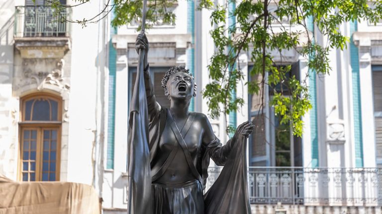 Lee más sobre el artículo En el barrio de Constitución se inaugura un monumento en homenajea a María Remedios del Valle