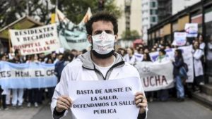 Lee más sobre el artículo Se realizará un paro masivo de los trabajadores de salud en la Ciudad